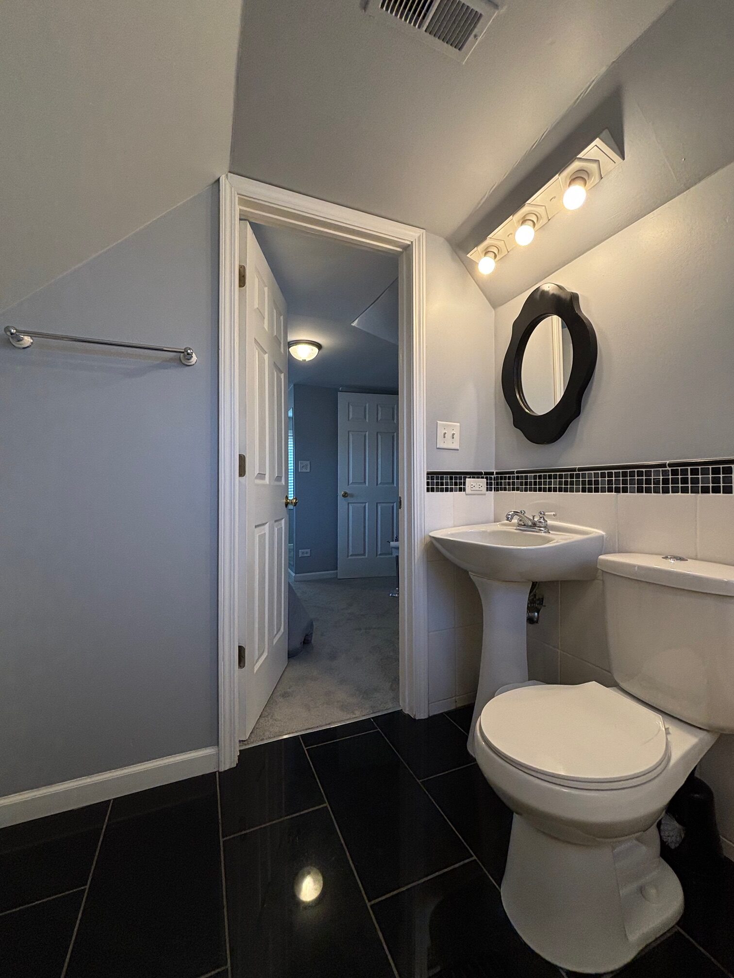 Upper-ensuite-7 - home4docs